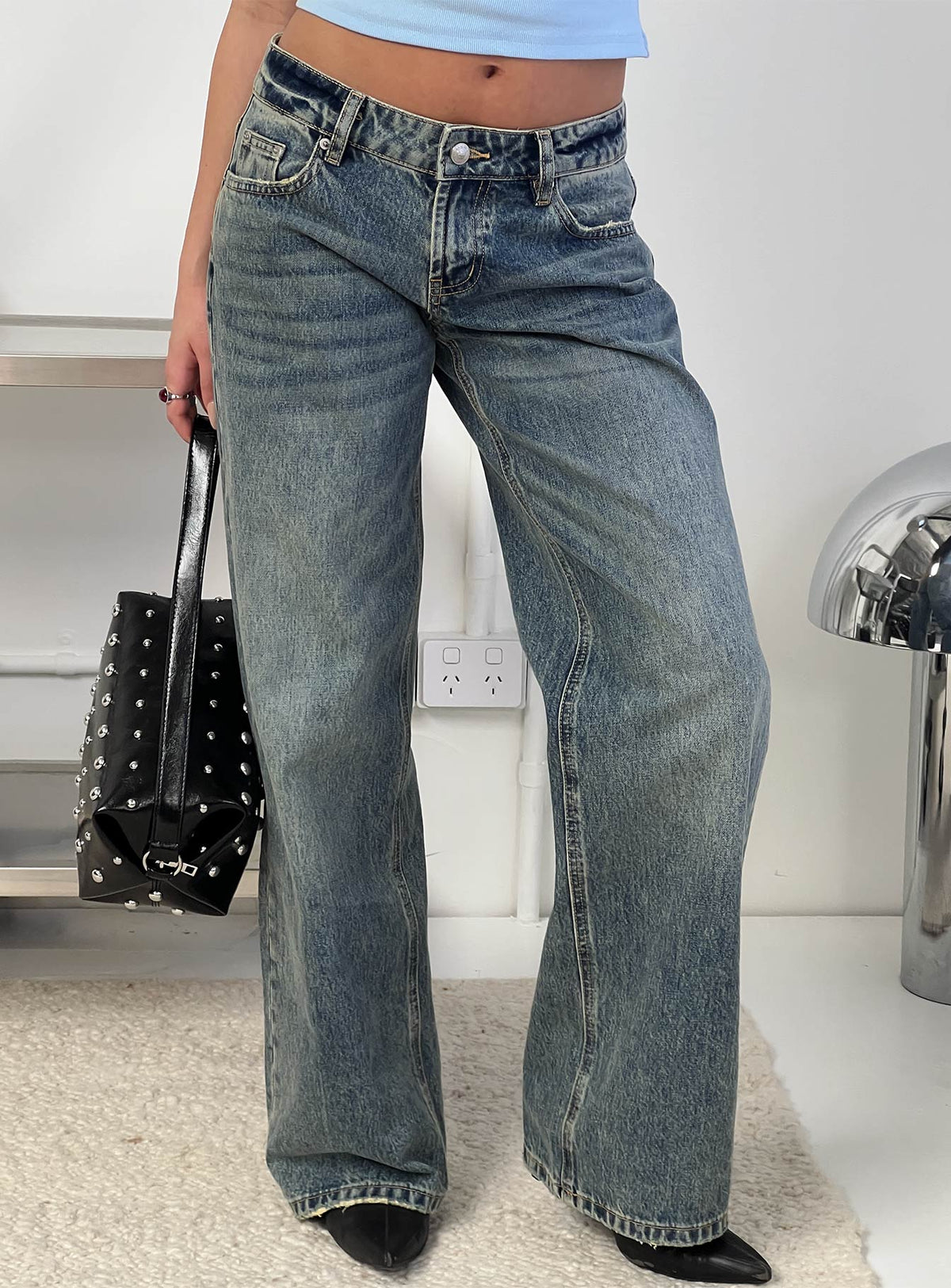 Zaralyn Low Rise Wide Leg Jeans Mid Blue Wash