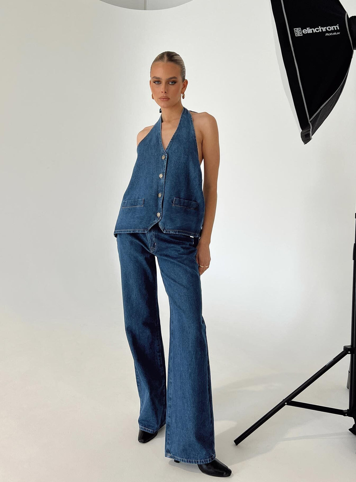 Top Model Low Rise Straight Leg Jeans Dark Denim