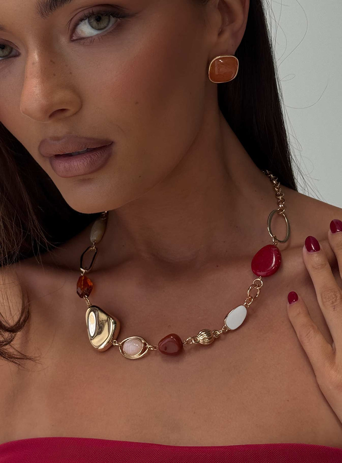 Quincie Necklace Gold / Red