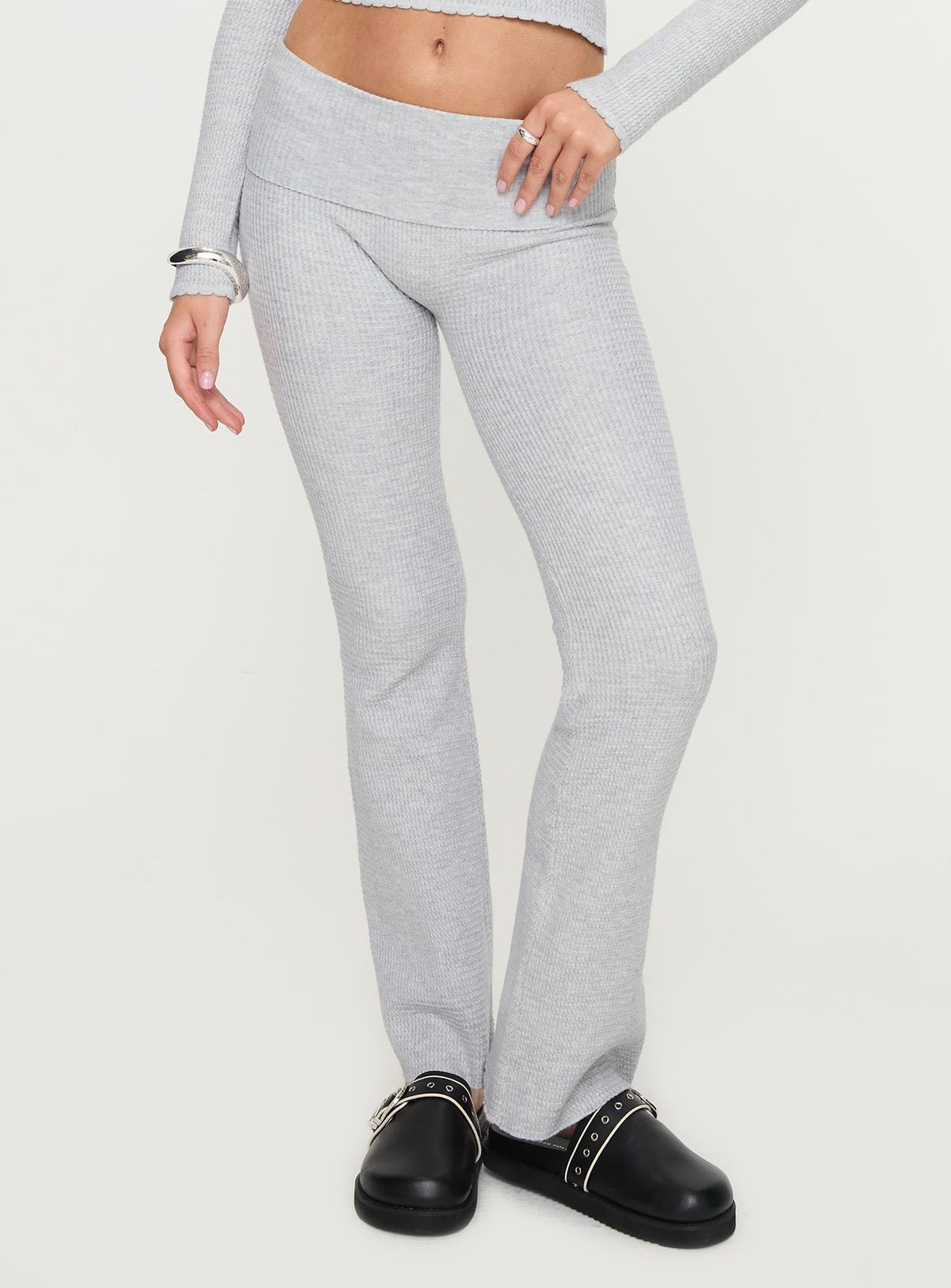 Closed Eyes Flared Pant Grey