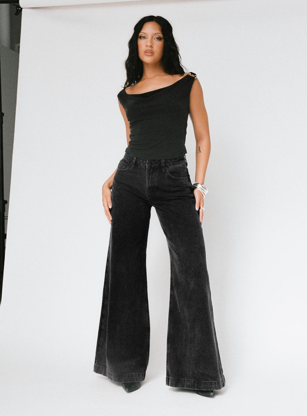 Toby Low Rise Baggy Jeans Charcoal