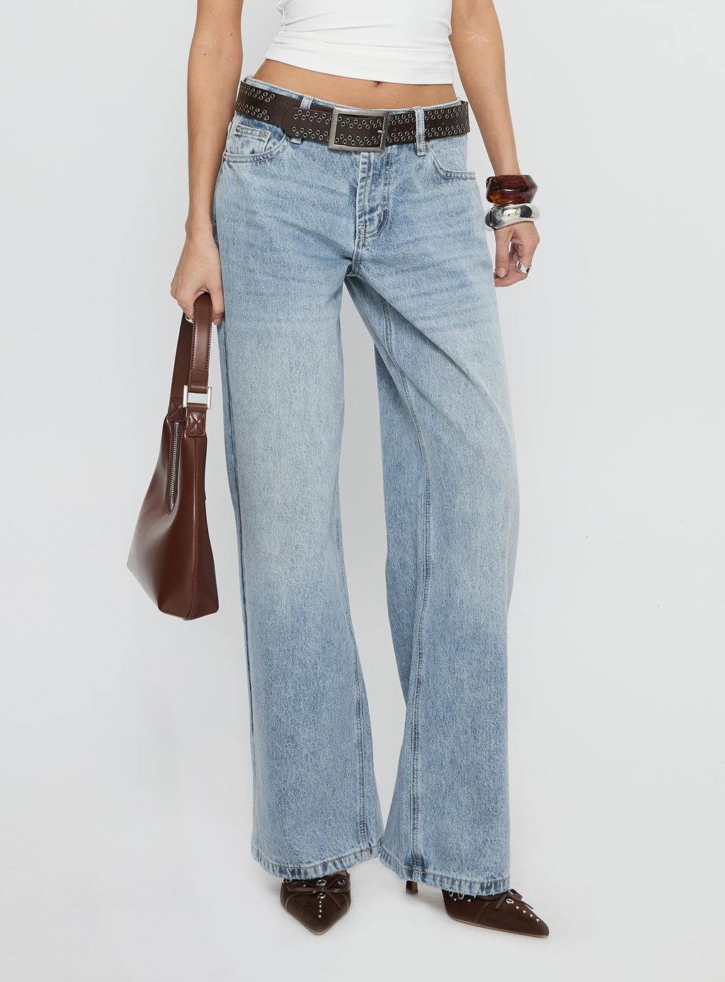 Serenitia Mid Rise Straight Leg Jeans Light Wash