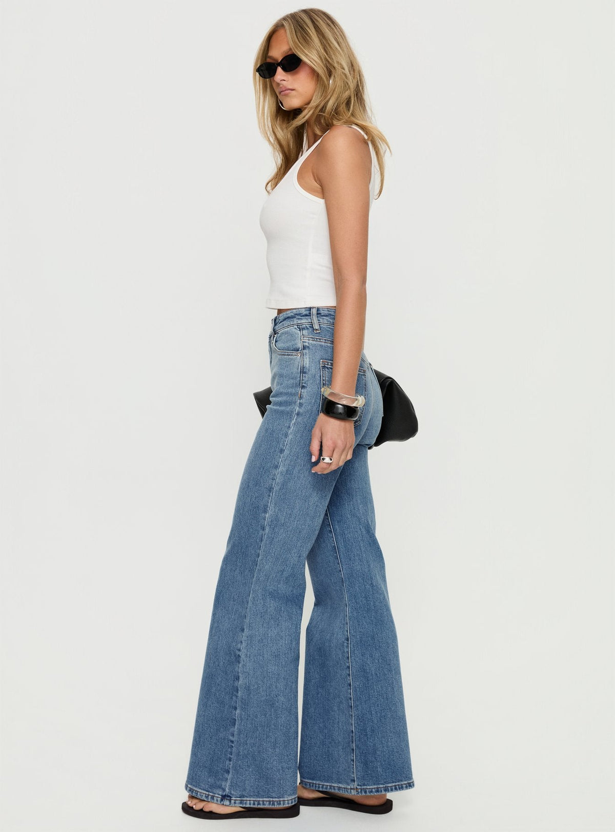 Thearlie High Rise Flared Jeans Mid Blue Wash