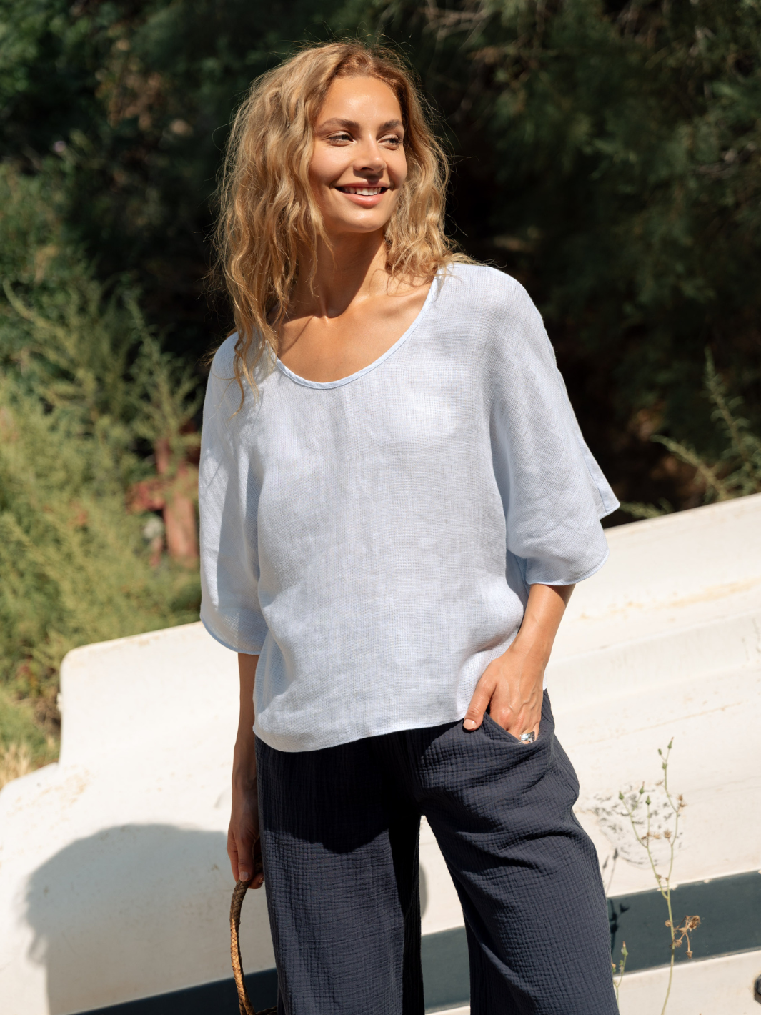 Selene Linen Top Serene Blue
