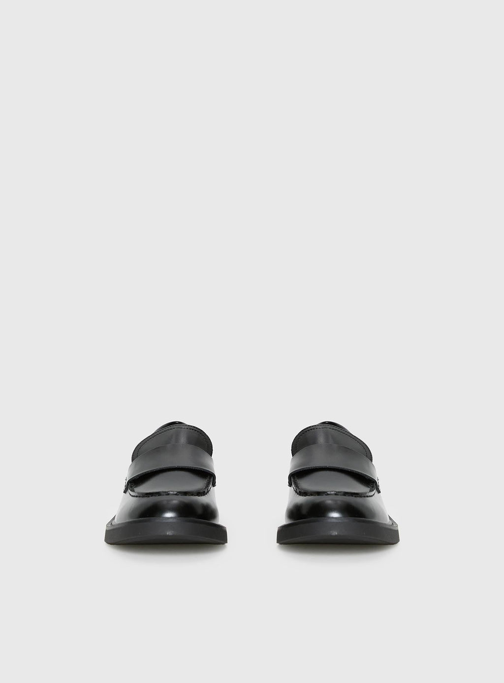 Windsor Smith Yearn Loafers Black