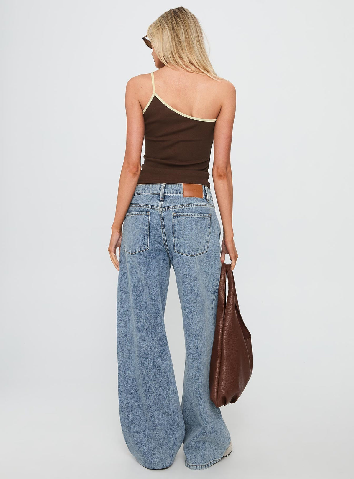 Shima Low Rise Straight Leg Jeans Light Wash