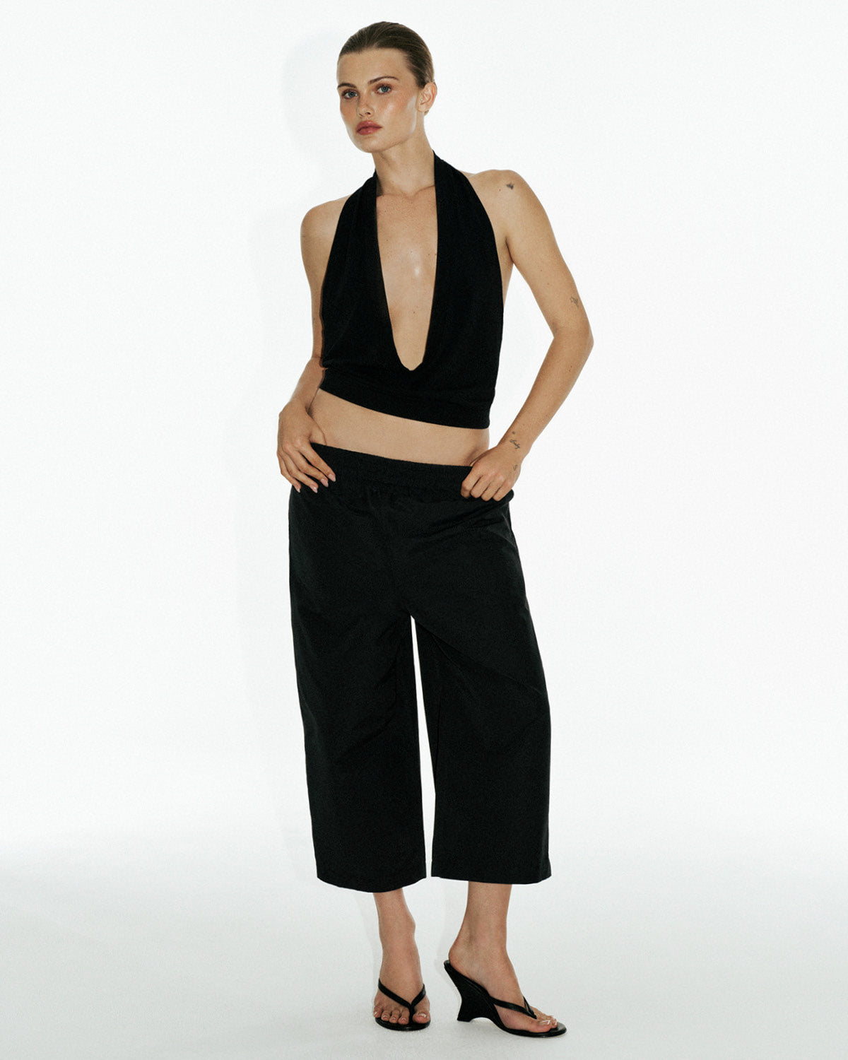 Crosswalk Halter | Black