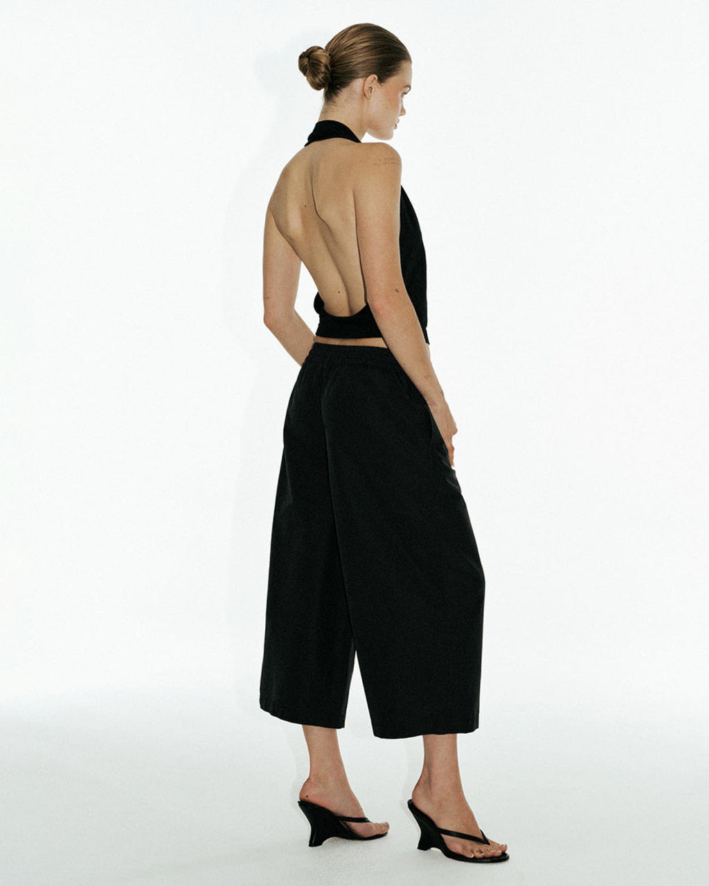 Crosswalk Halter | Black