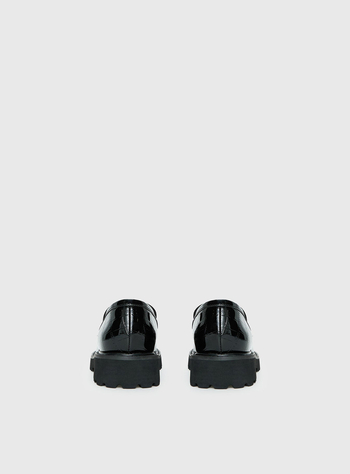 Face The Wind Faux Leather Loafers Black
