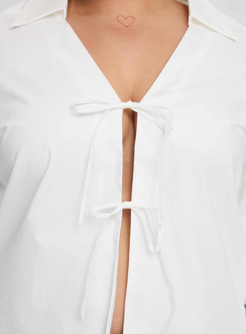 Rinon Long Sleeve Top White Curve