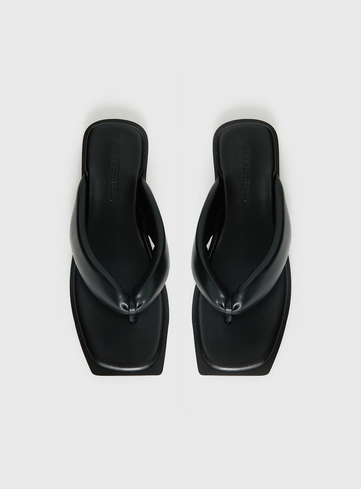 Rylin Puff Thong Sandals Black