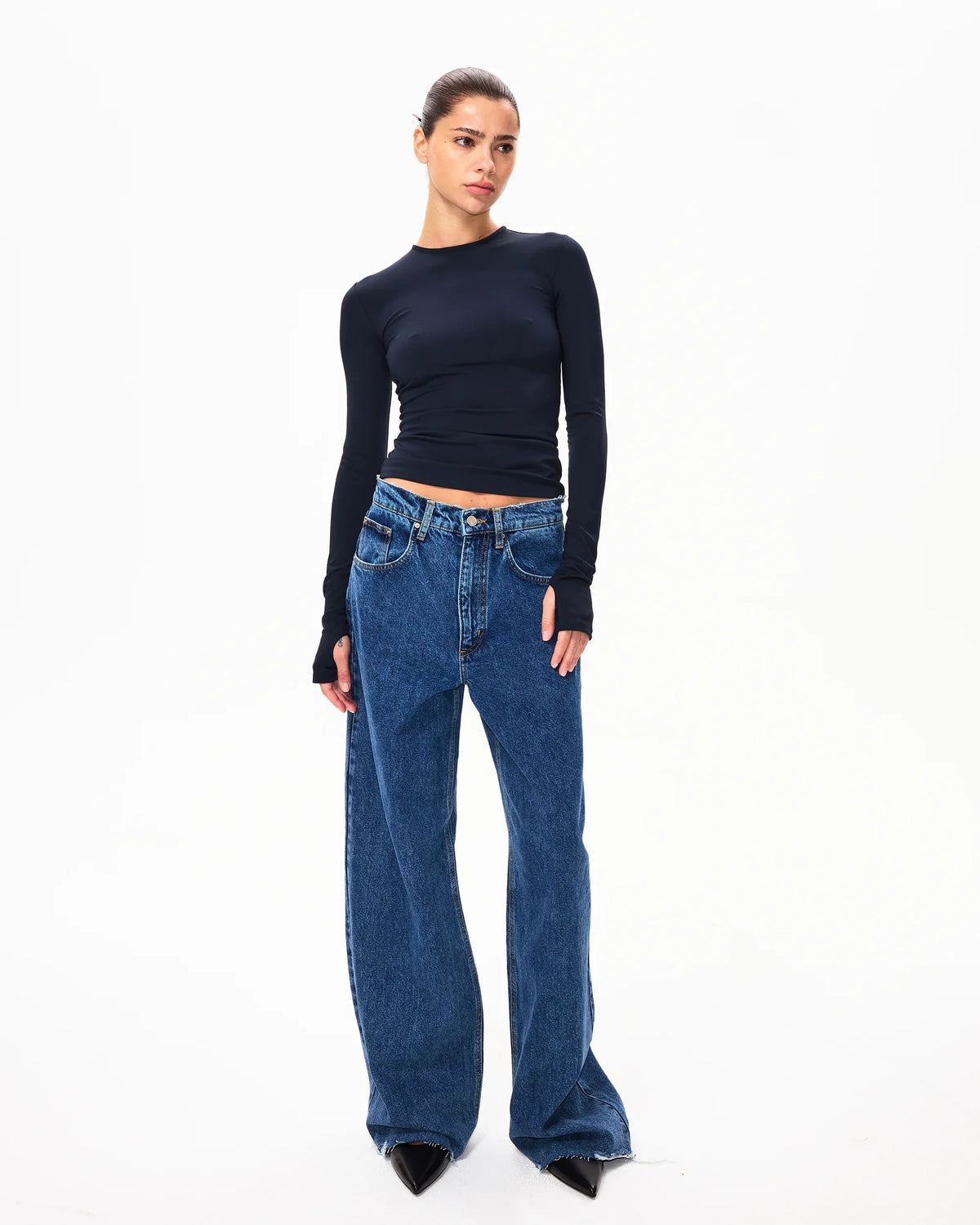 Long Sleeve Thumb Hole Tee | Midnight