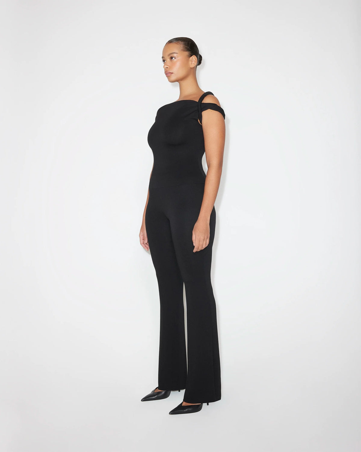 Sueded Stretch Twisted Top | Black