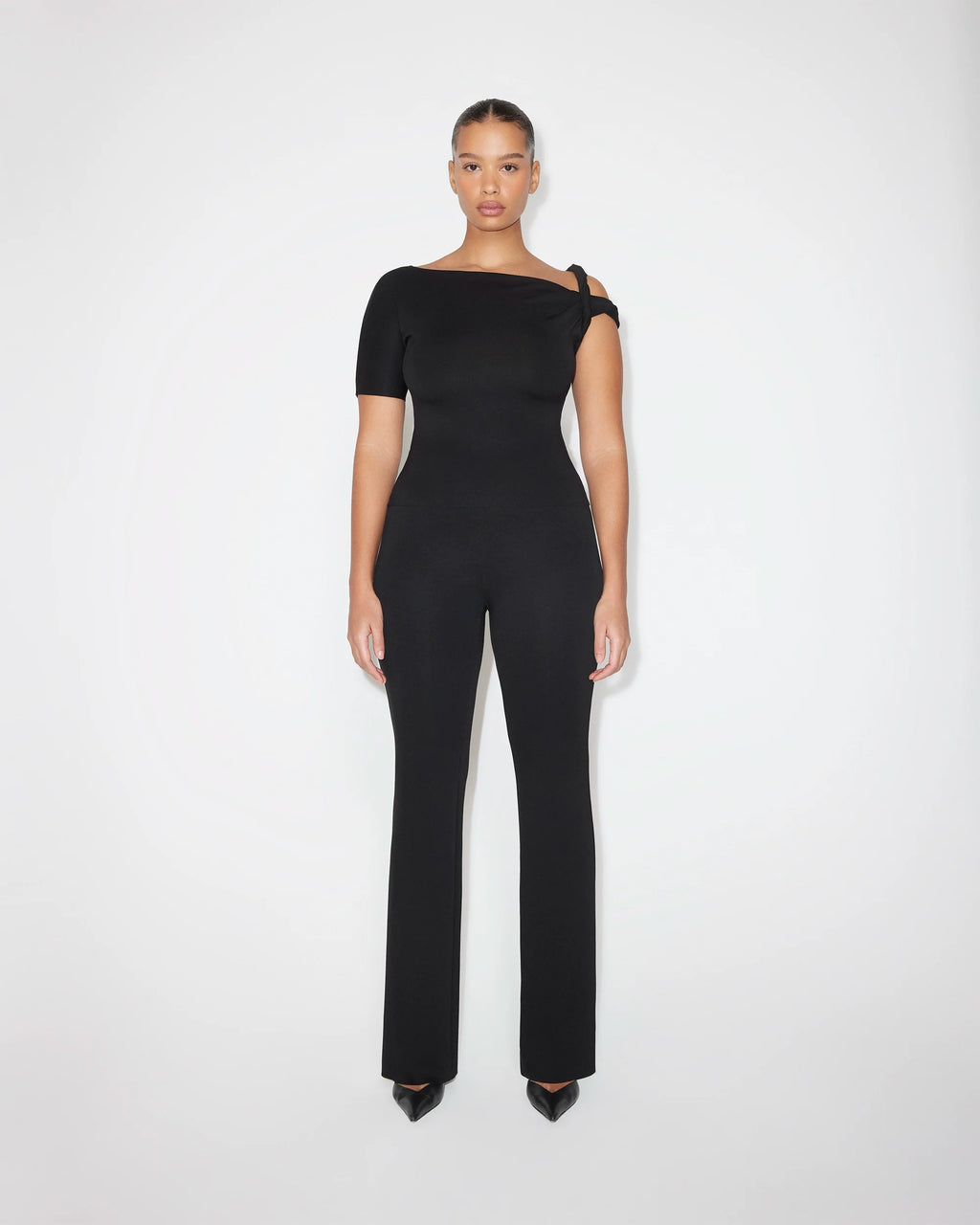 Sueded Stretch Twisted Top | Black