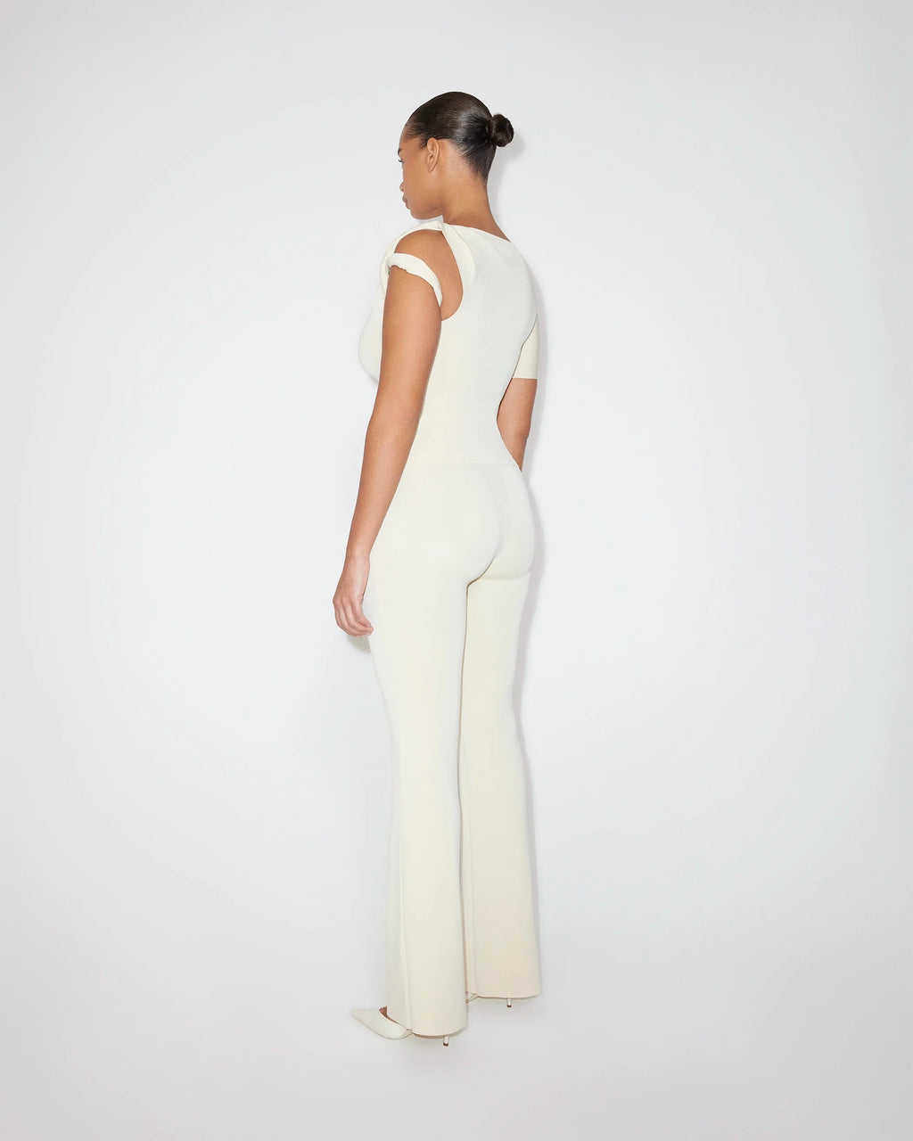 Sueded Stretch Twisted Top | Stone